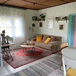 Wiire Holiday Home&Smoke Sauna * Saulepa