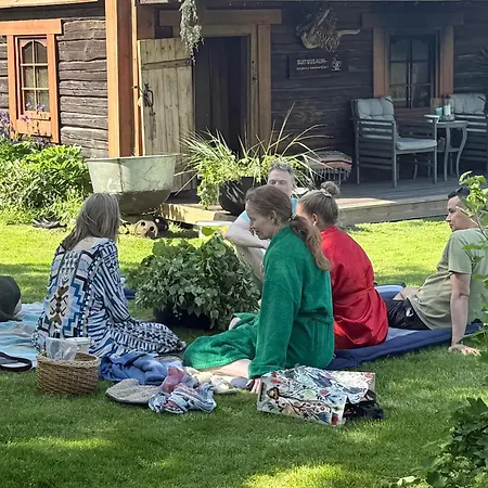 Wiire Private & Smoke Sauna *