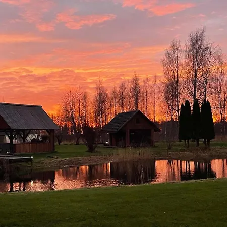 Wiire Private & Smoke Sauna Dom wakacyjny *