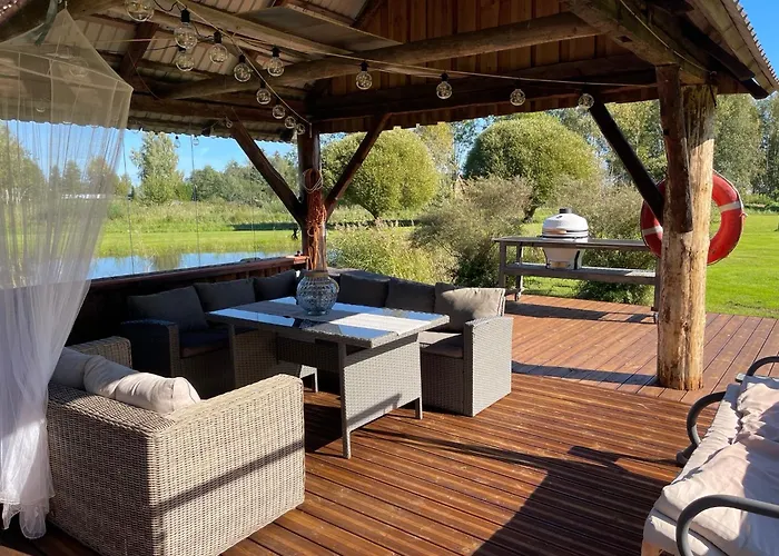 Wiire Old Fishermans And Smoke Sauna Dom wakacyjny Saulepa